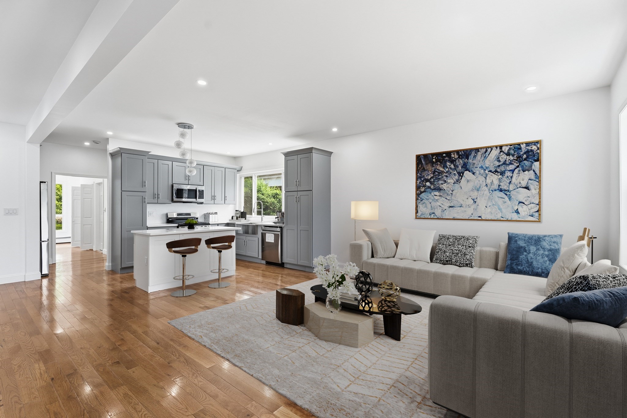 24 Marblehead St Property Photo 8