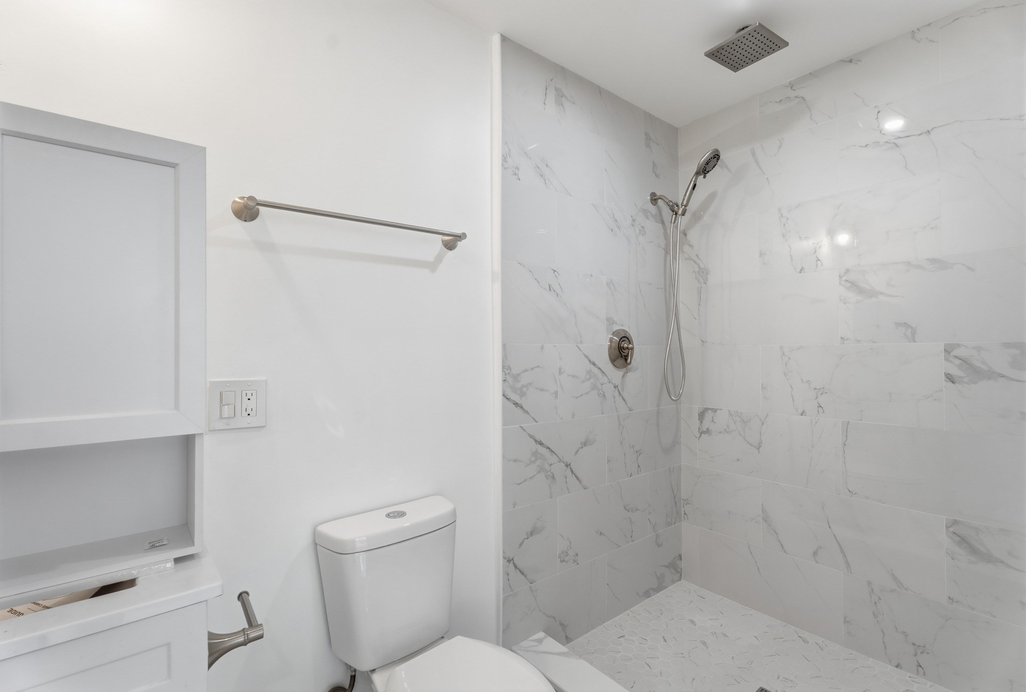 24 Marblehead St Property Photo 24
