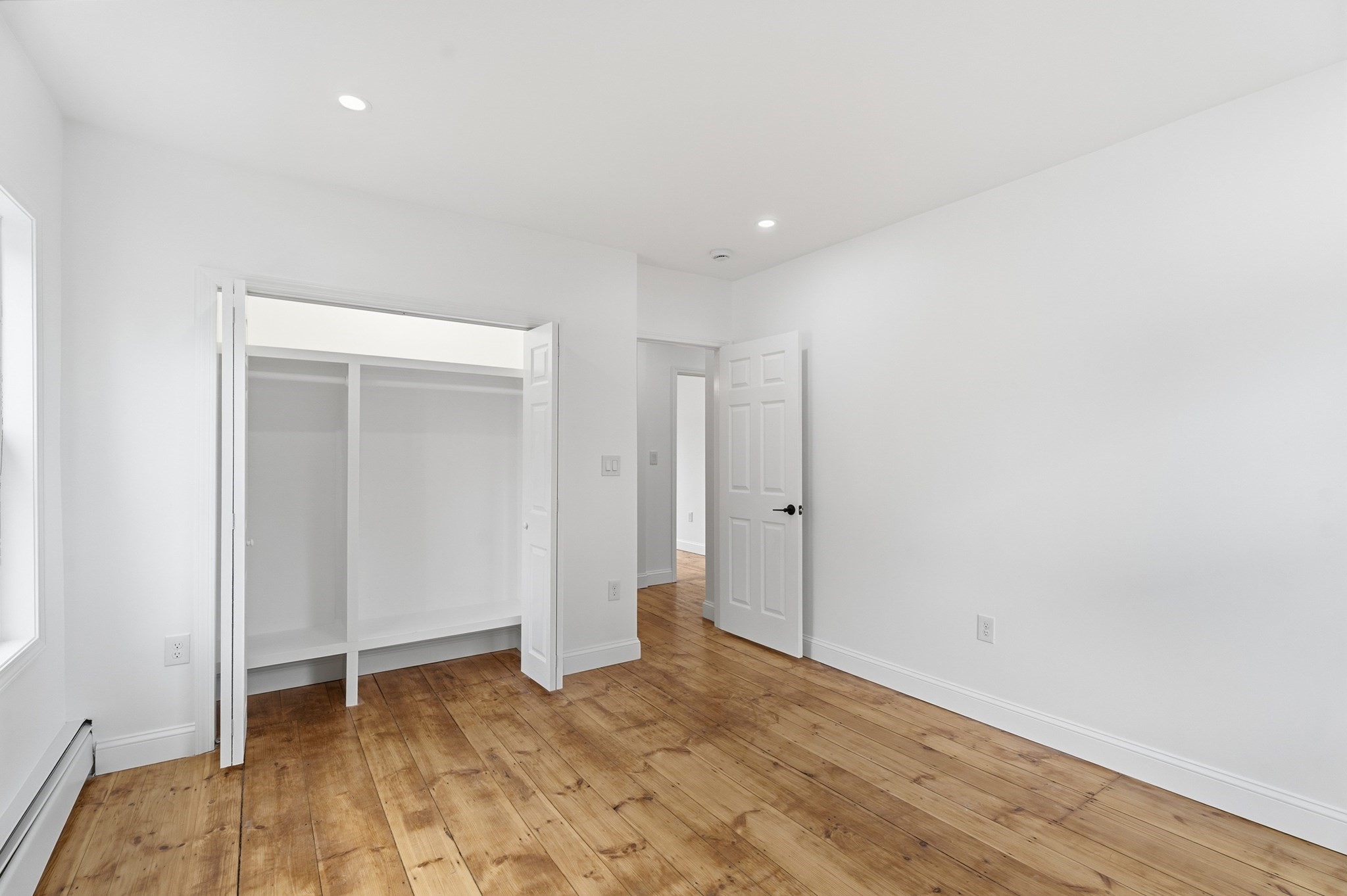 24 Marblehead St Property Photo 31