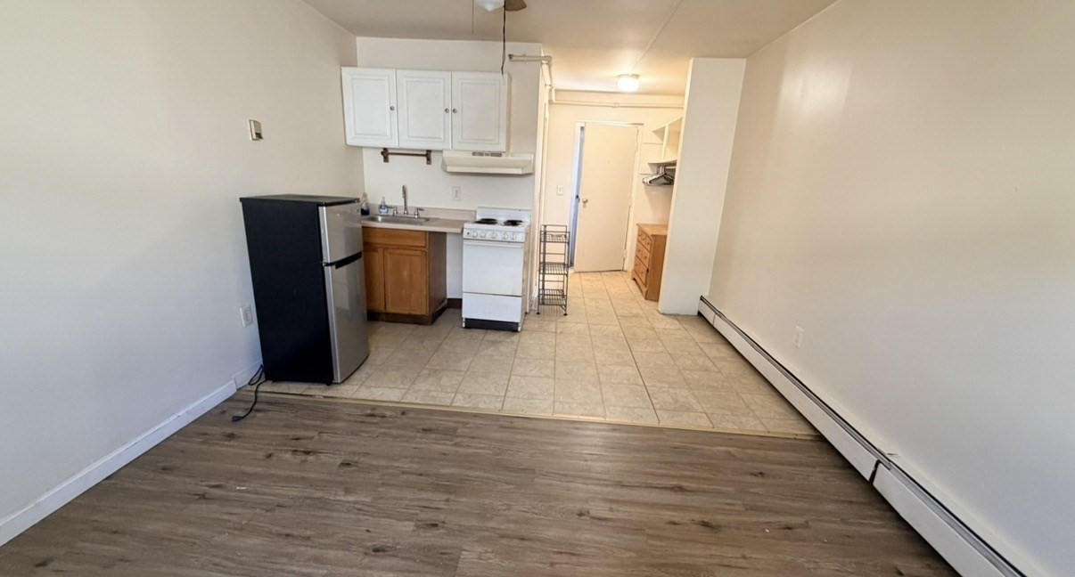 4 Mill St # 5 Property Photo 1