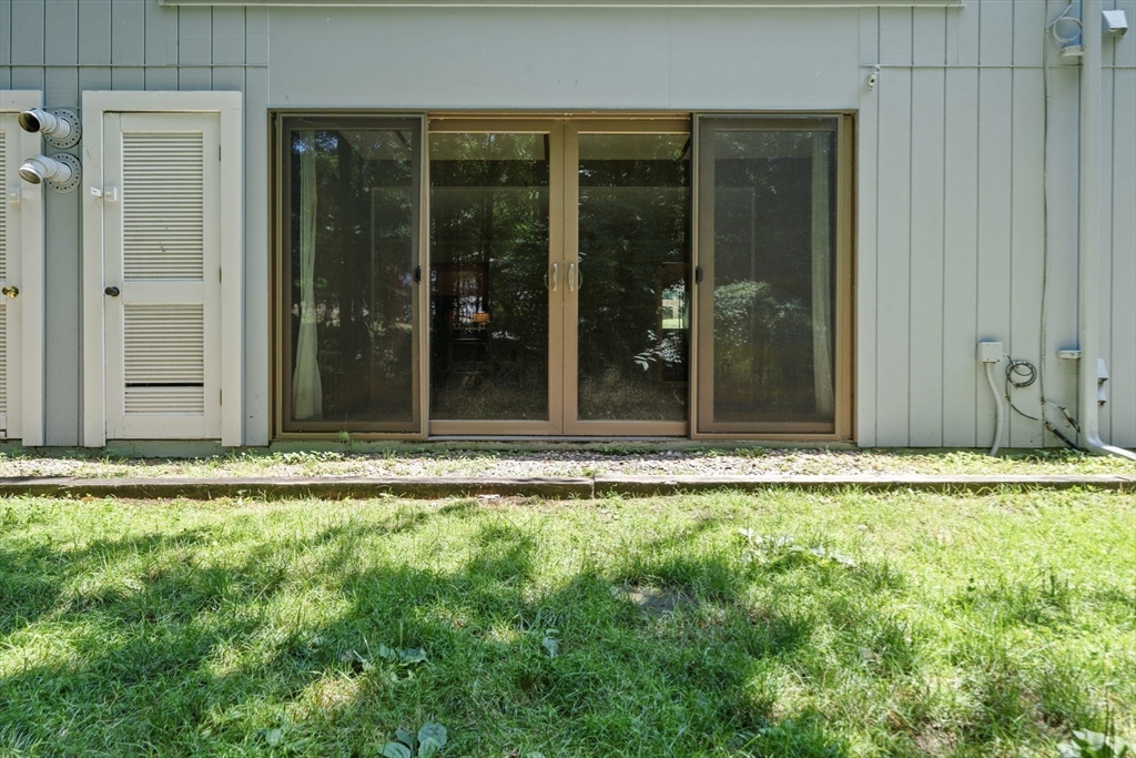 374 Great Rd # 11 Property Photo 24