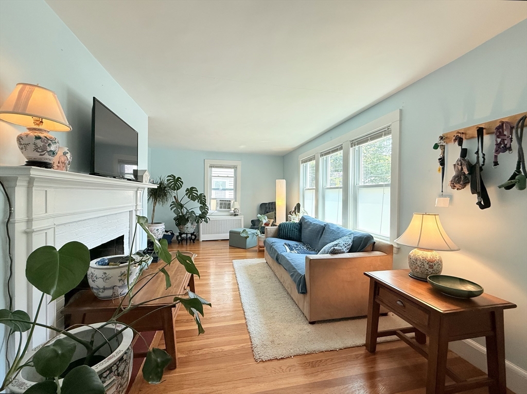 139 Oakdale Rd Property Photo 10