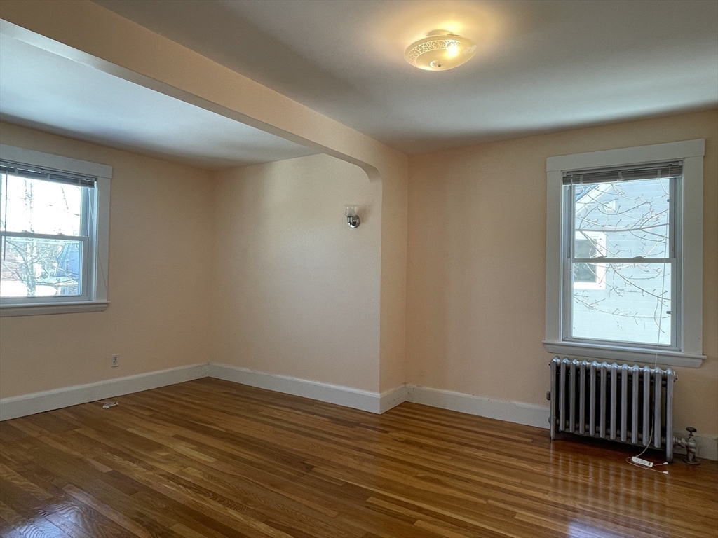 139 Oakdale Rd Property Photo 14