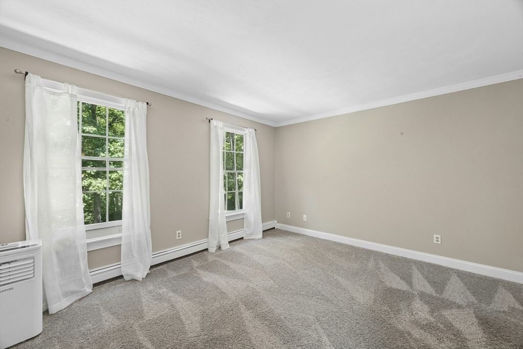 203 Maple St Property Photo 29
