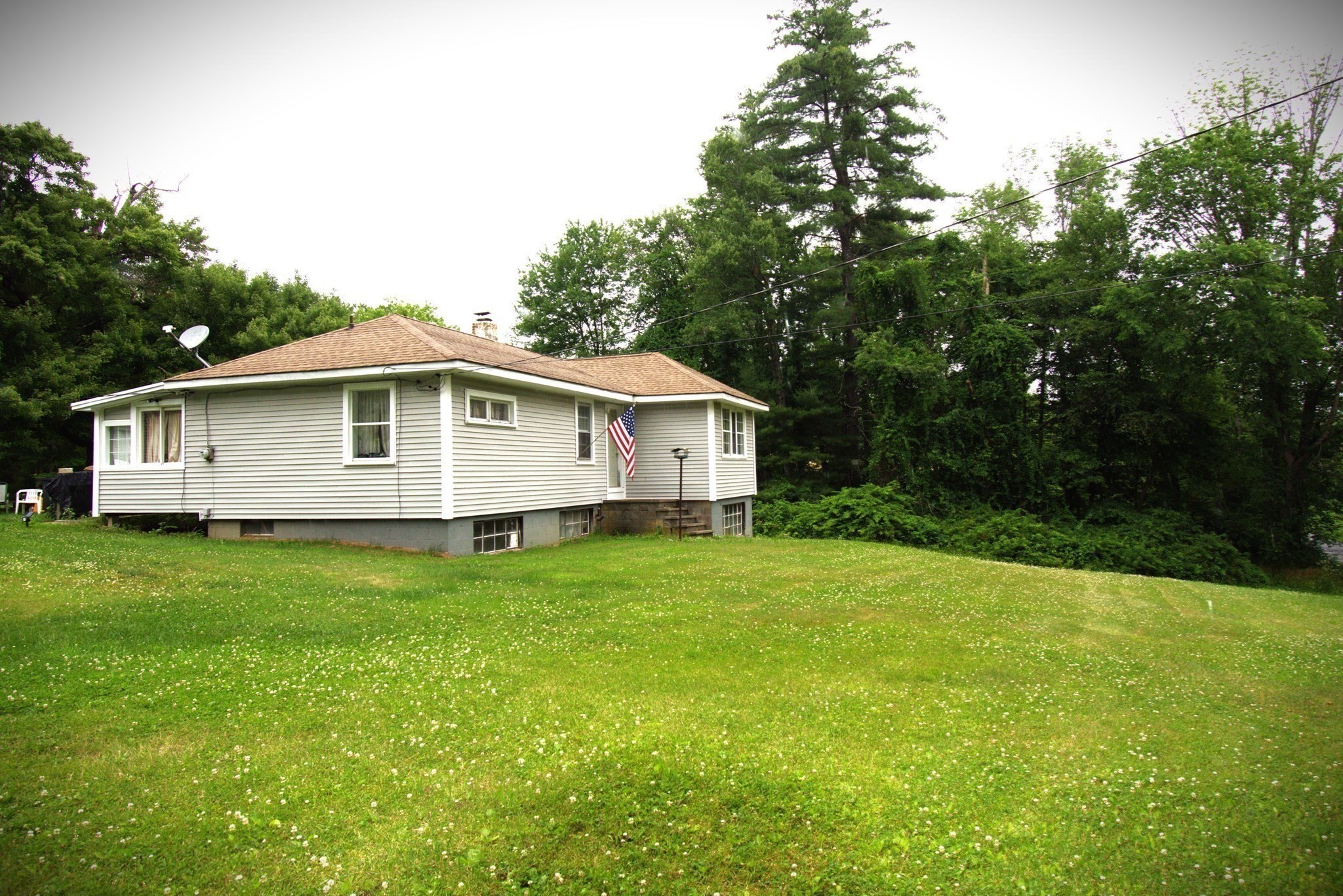 78 Blackmer Rd Property Photo 3