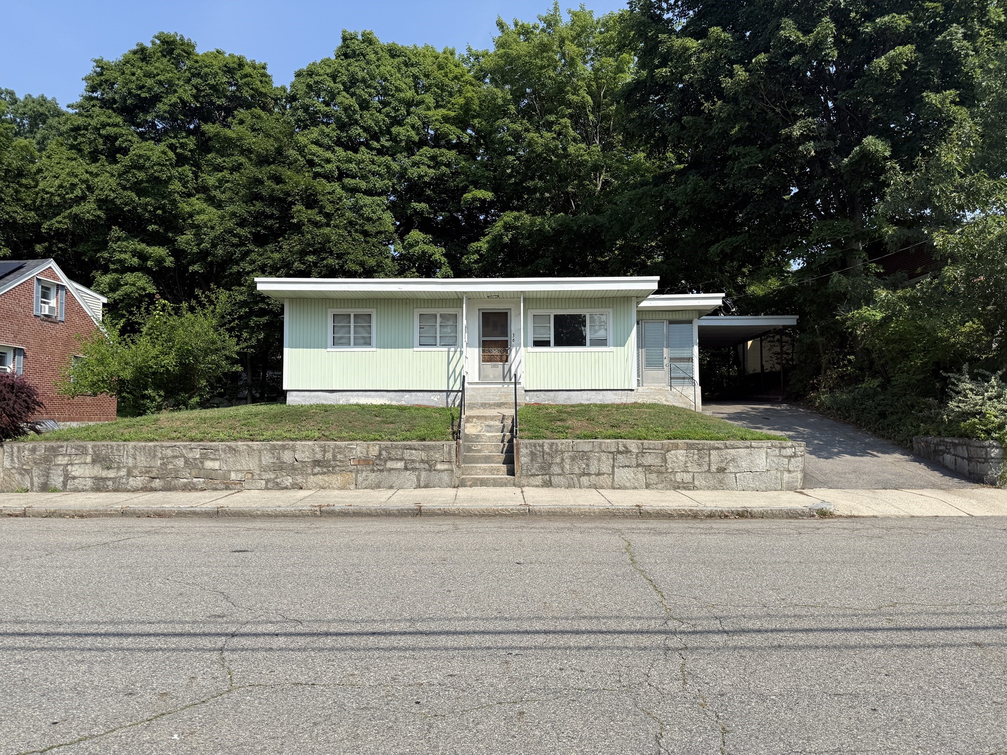 36 Fifth Avenue Property Photo 16