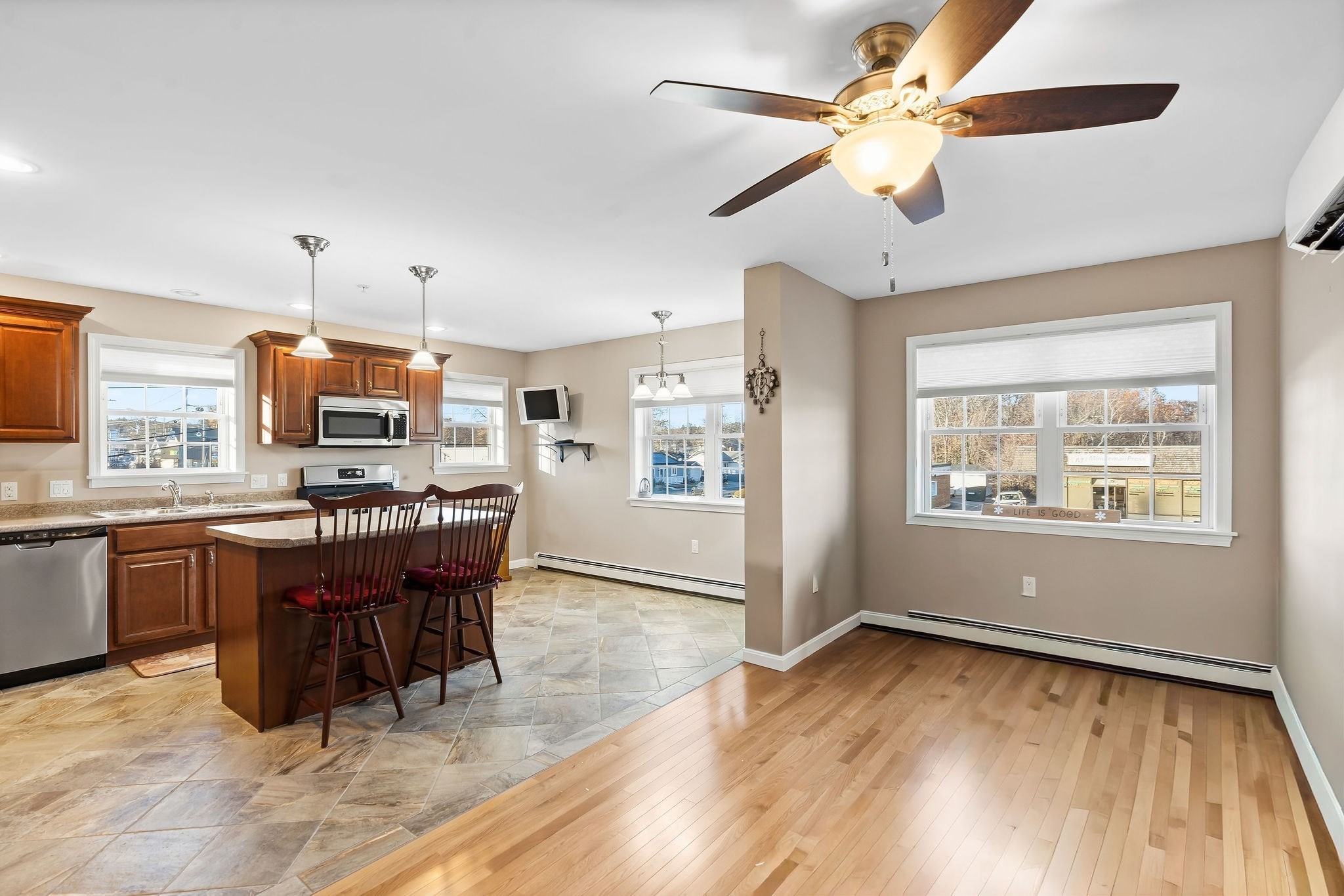 381 Summer Street Property Photo 11