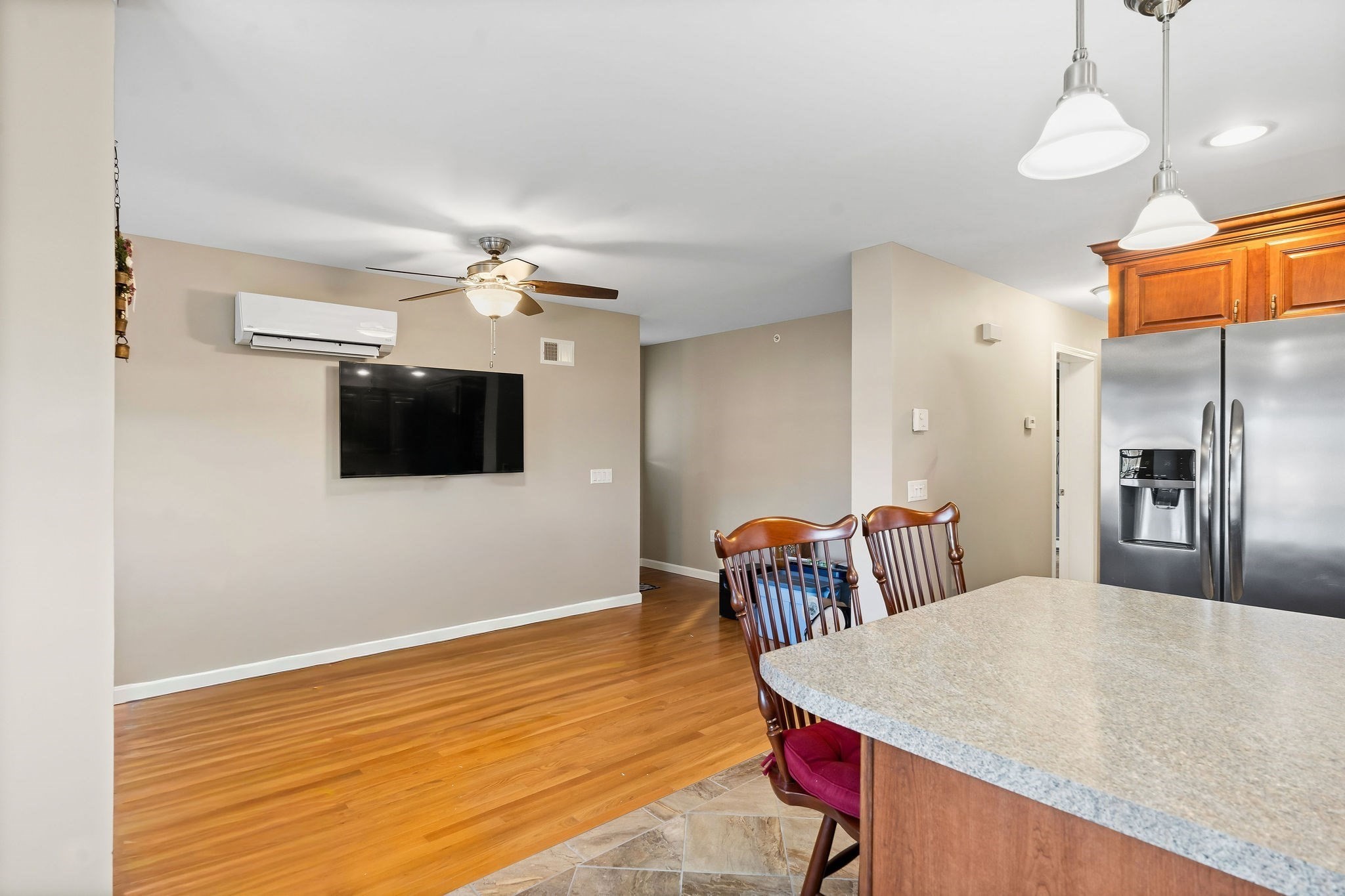 381 Summer Street Property Photo 13