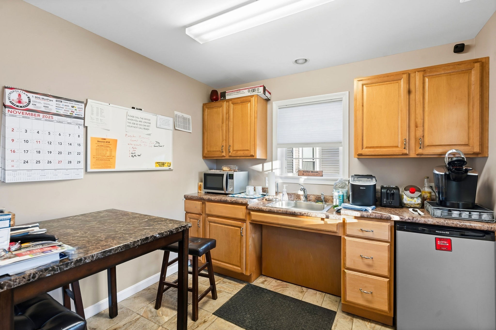 381 Summer Street Property Photo 24