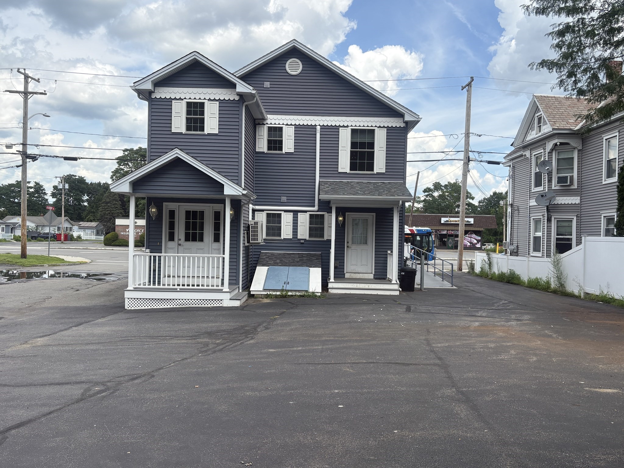 381 Summer Street Property Photo 35
