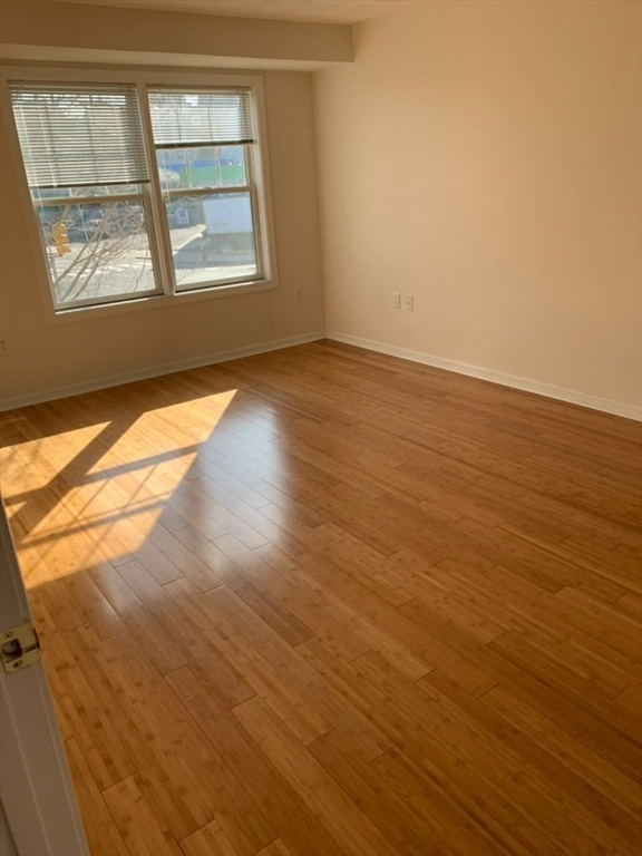 260 Main Street # 201 Property Photo 3