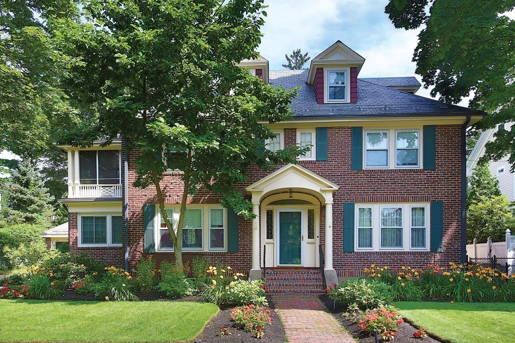 16 Ballard Street Property Photo 1