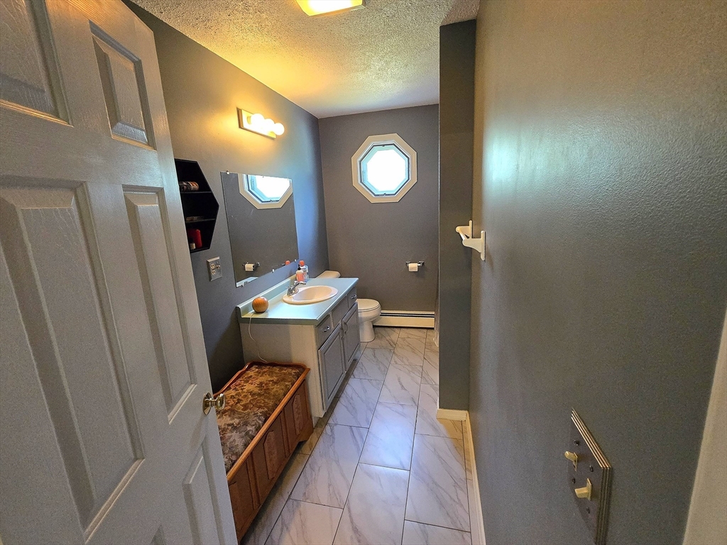 4 Jennifer Property Photo 18