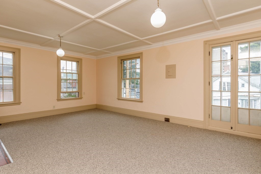 61 Fox Street # 2 Property Photo 4