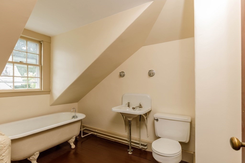 61 Fox Street # 2 Property Photo 13