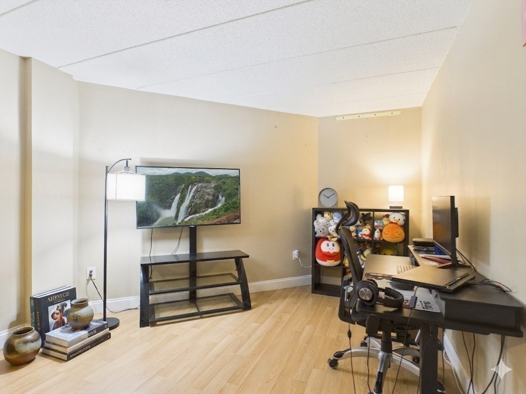 85 Brainerd Rd # P505 Property Photo 11