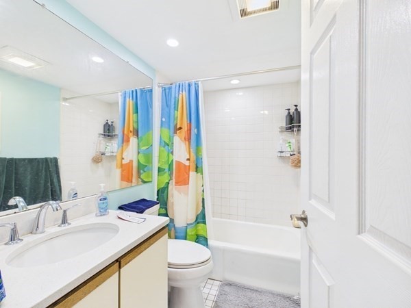 85 Brainerd Rd # P505 Property Photo 17