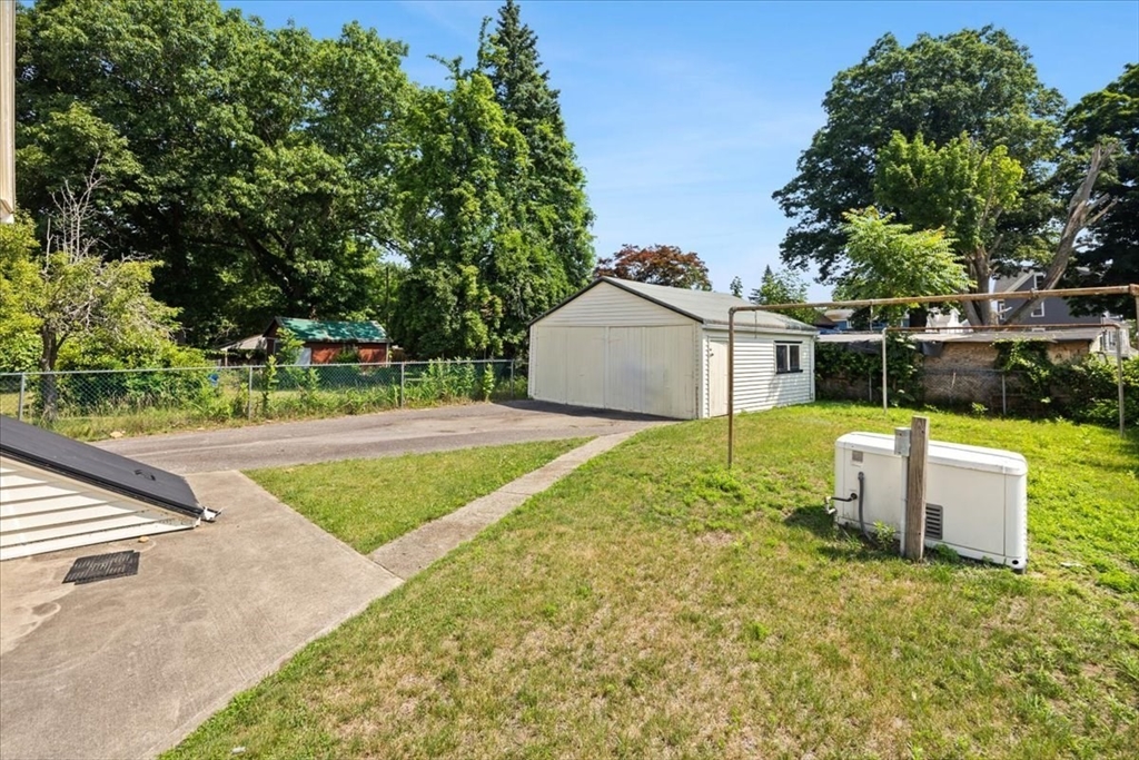 59 Park St Property Photo 4