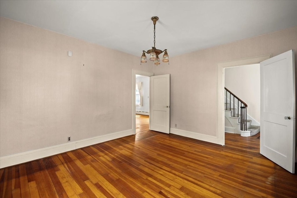59 Park St Property Photo 8
