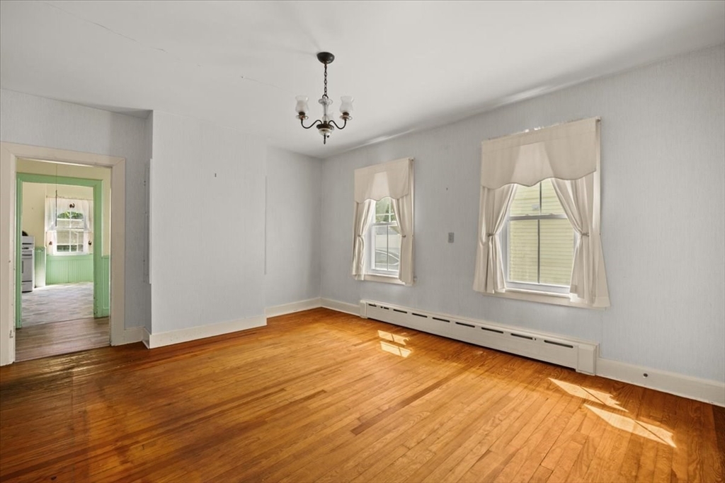 59 Park St Property Photo 13