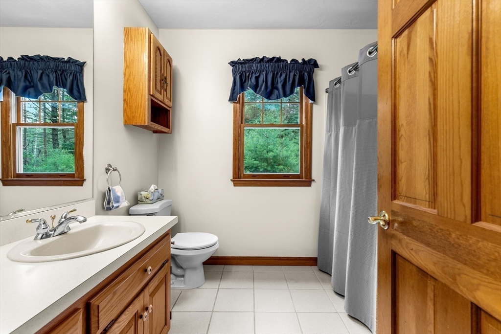 270 Rocky Pond Rd Property Photo 29