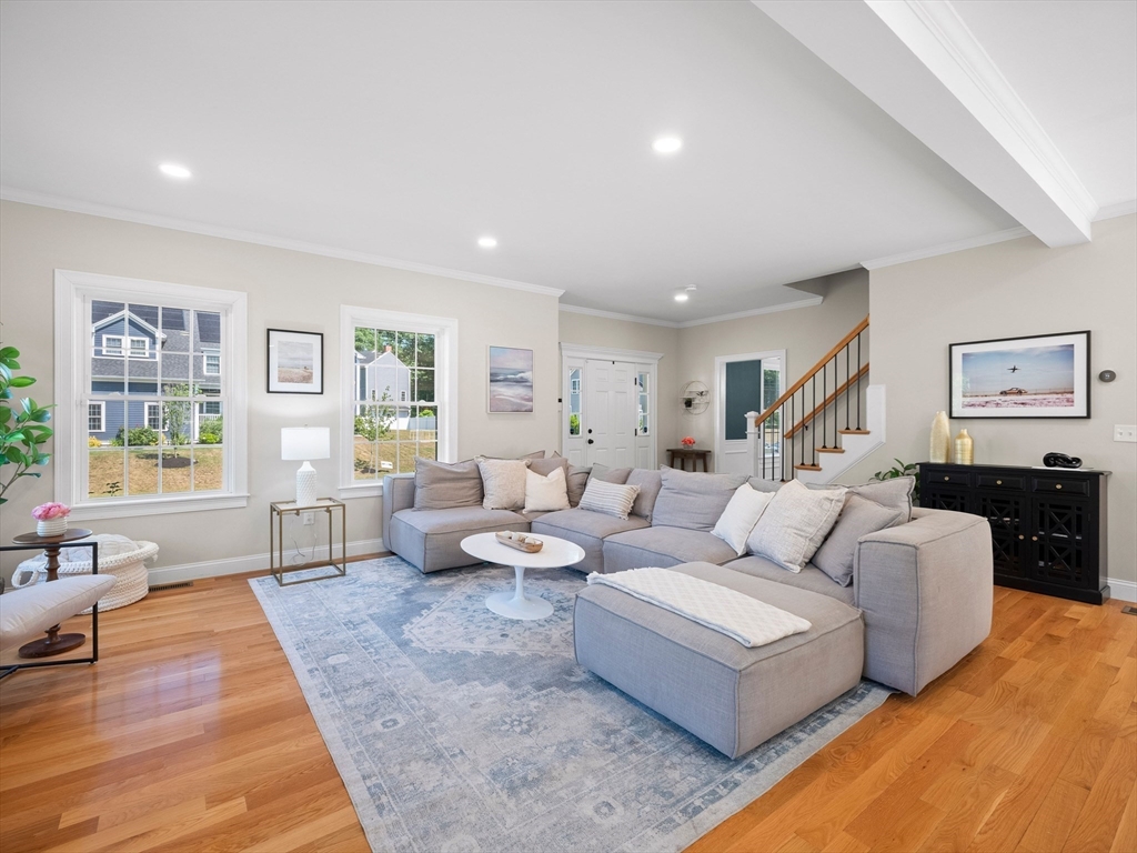 6 Genevieve Ln Property Photo 8