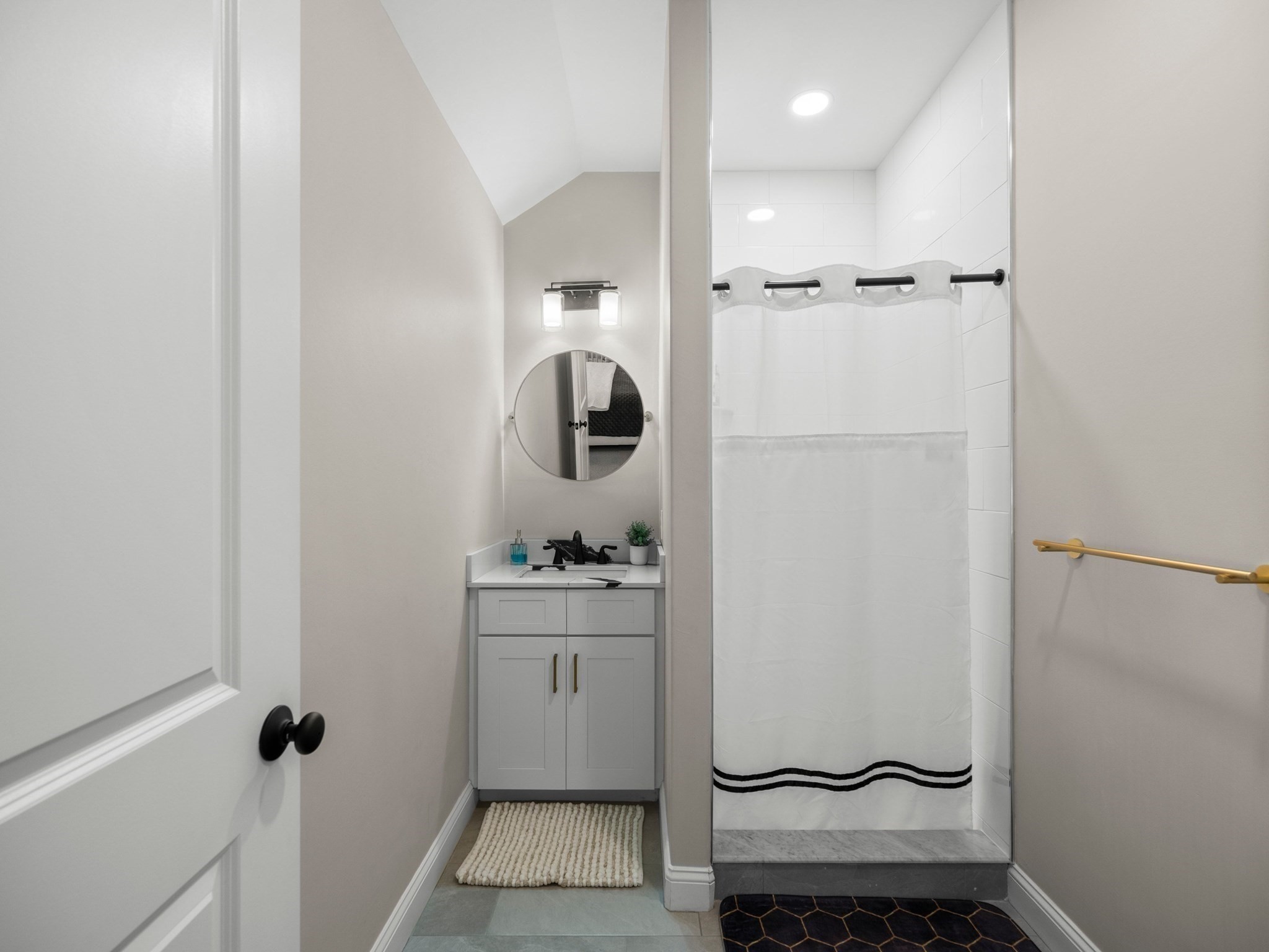 6 Genevieve Ln Property Photo 27