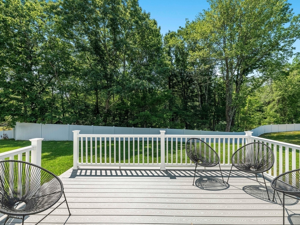6 Genevieve Ln Property Photo 35