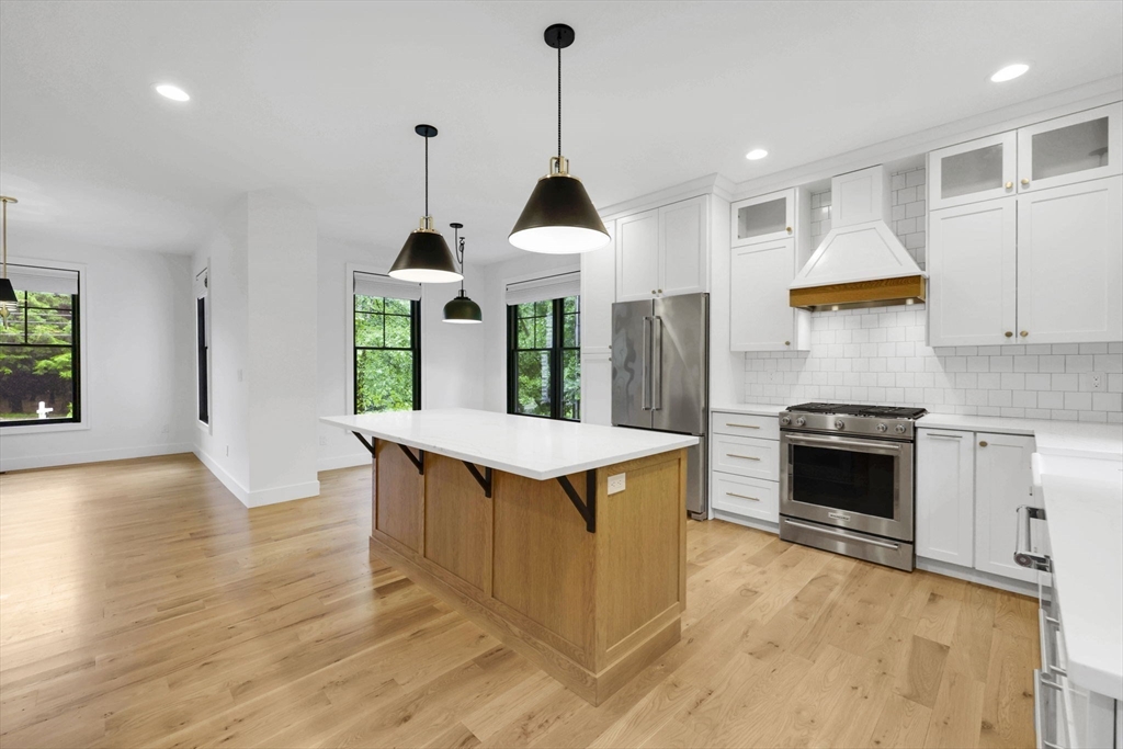 1322 Center St Property Photo 12