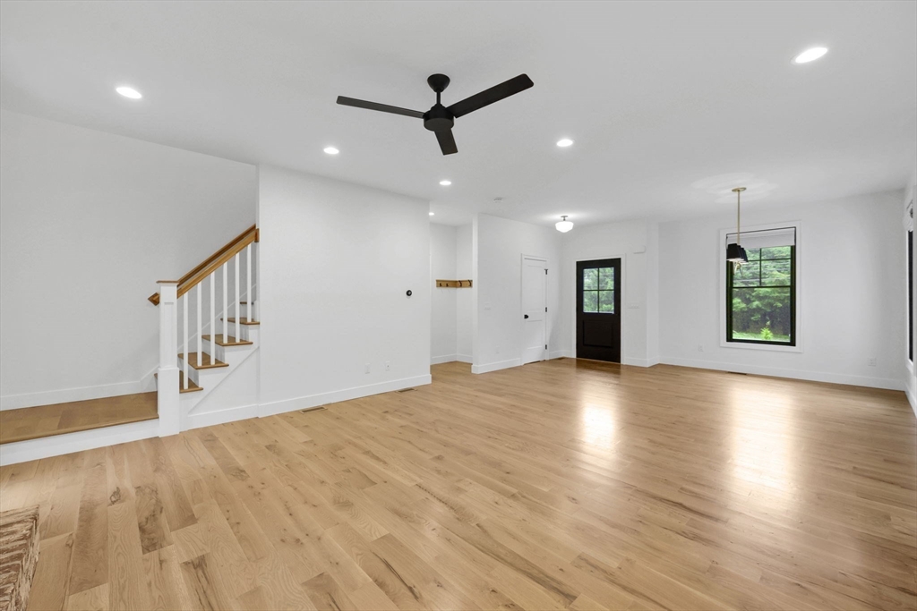 1322 Center St Property Photo 14