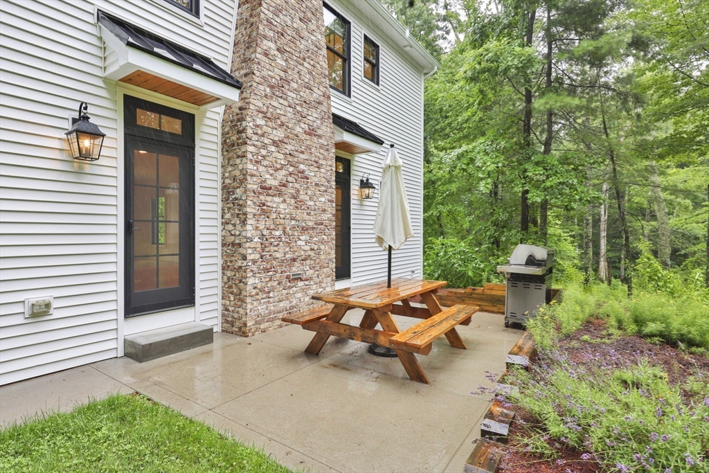 1322 Center St Property Photo 35