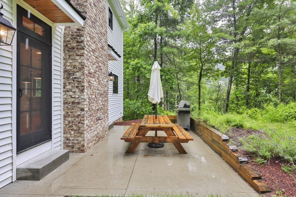 1322 Center St Property Photo 36