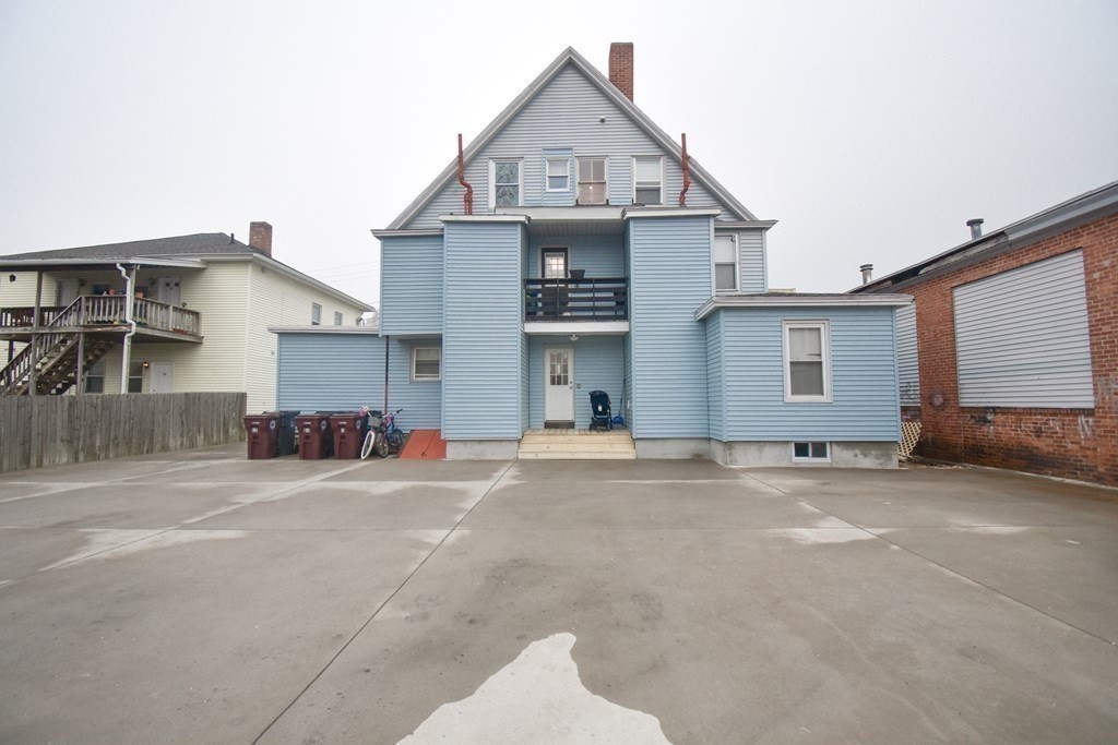 13 Sackett St Property Photo 2