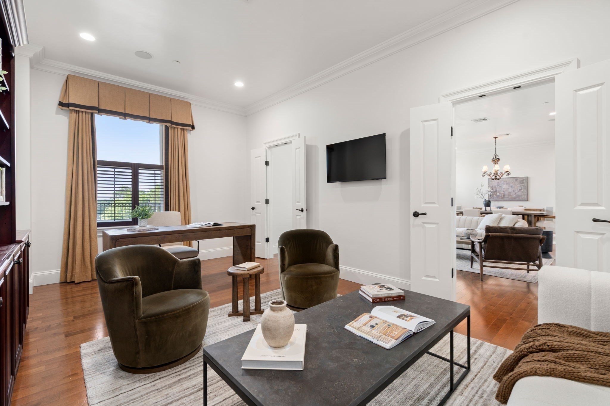 120 Seaver St # E201 Property Photo 6