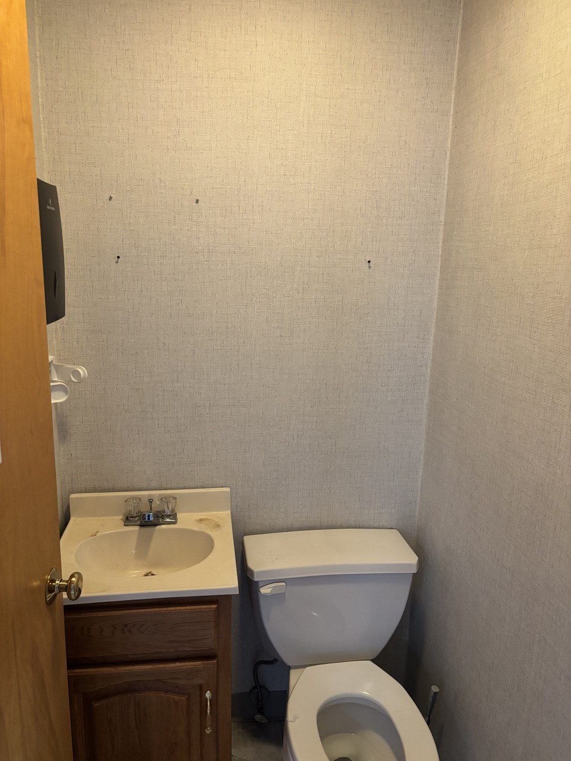 330 Walnut Street Property Photo 10