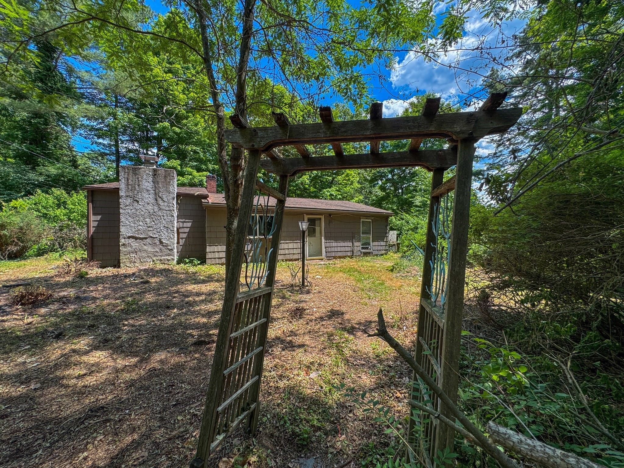 332 Batchelor St Property Photo 25