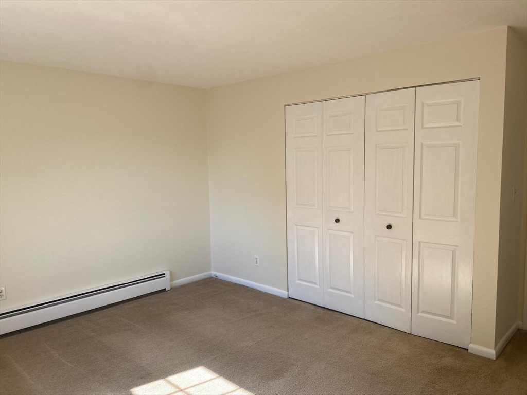 924 Main St # 36 Property Photo 6