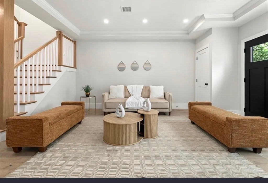 140 Pearl St # A Property Photo 1
