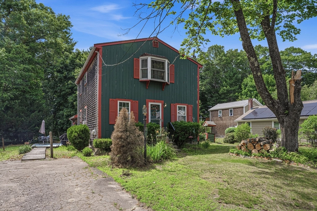 20 Baker St Property Photo 1