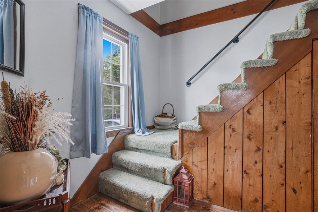 20 Baker St Property Photo 12