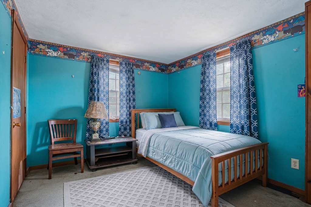20 Baker St Property Photo 16