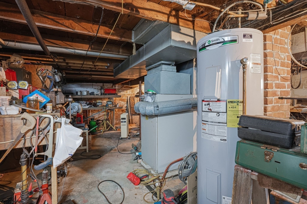 20 Baker St Property Photo 24