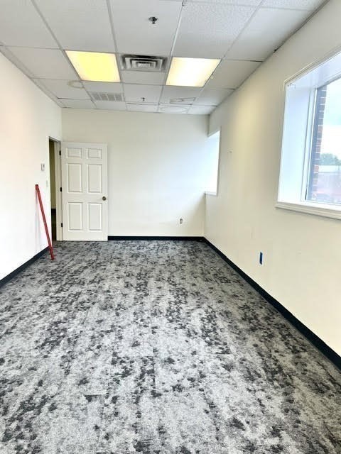 8 Bourbon St Property Photo 10