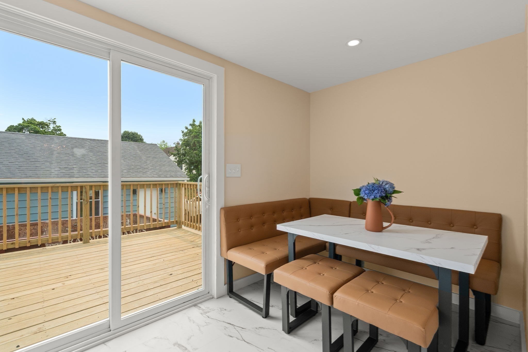 331 Burncoat Street Property Photo 13