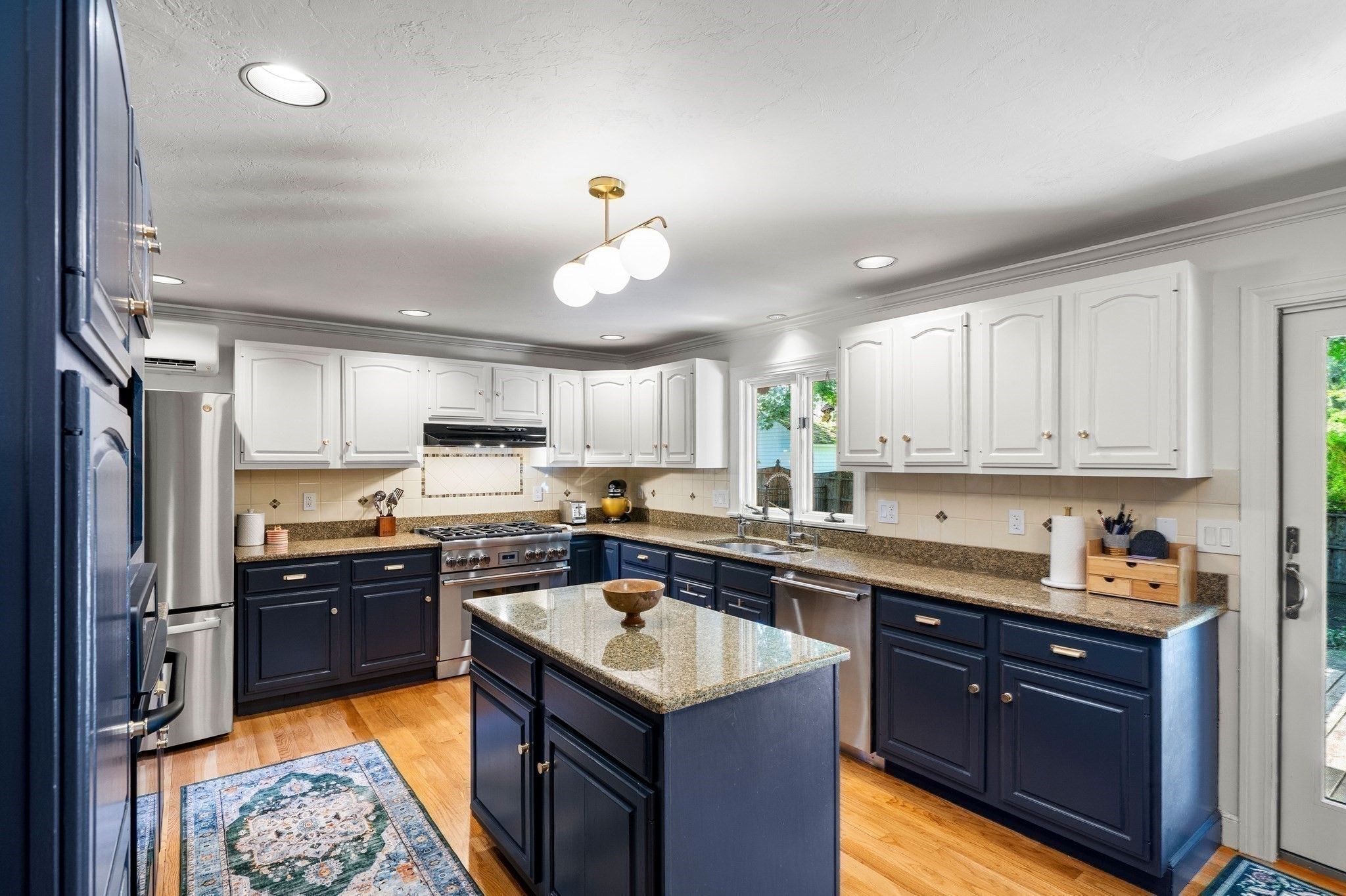 6 Lexington Cir Property Photo 15