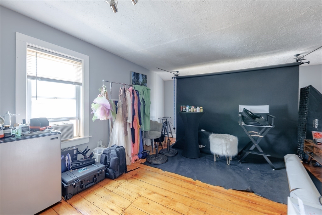 6 Hillside Ave Property Photo 29