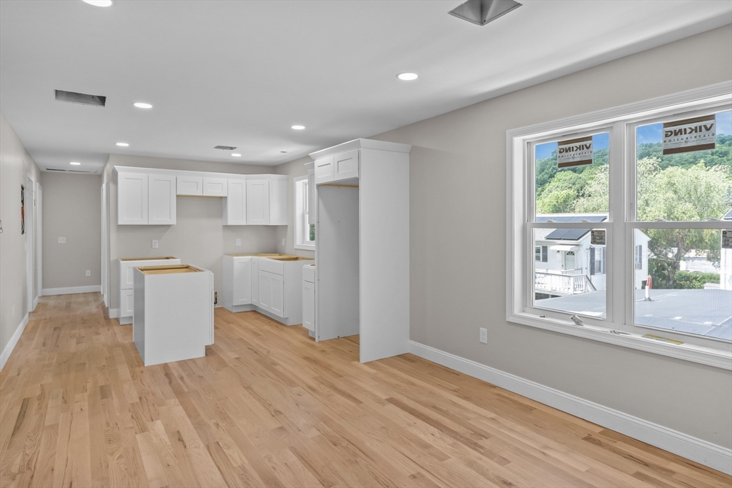37 Murray St Property Photo 4