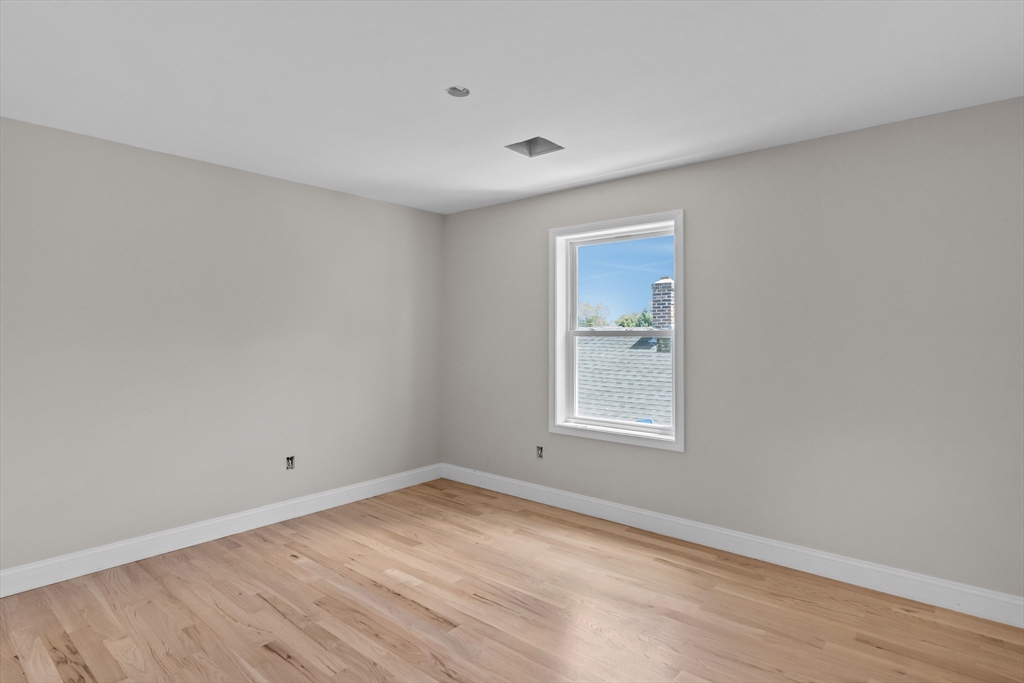 37 Murray St Property Photo 9