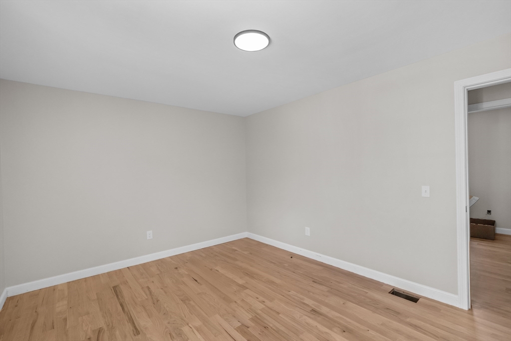 37 Murray St Property Photo 23