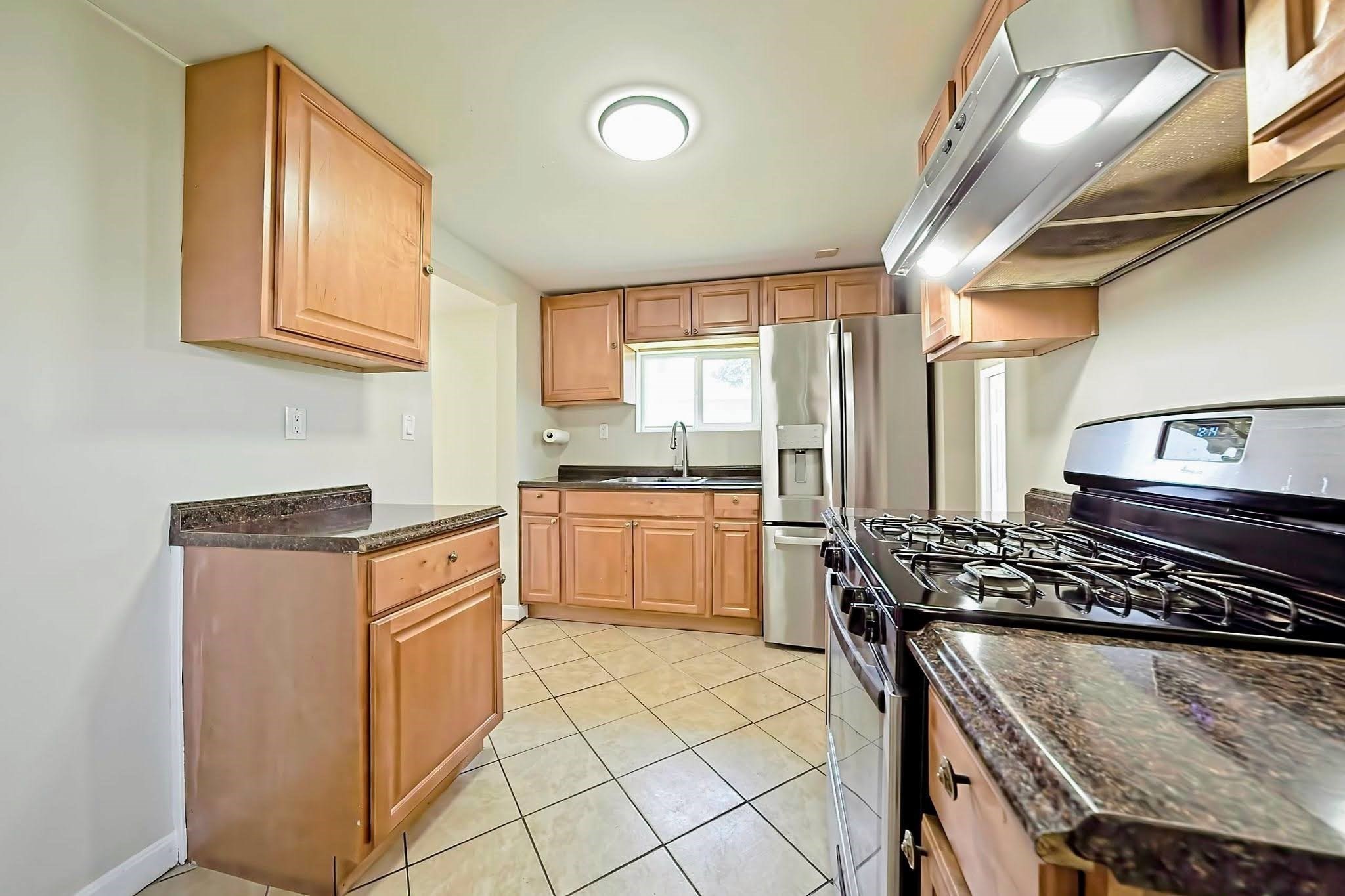 14 Putnam Rd Property Photo 14